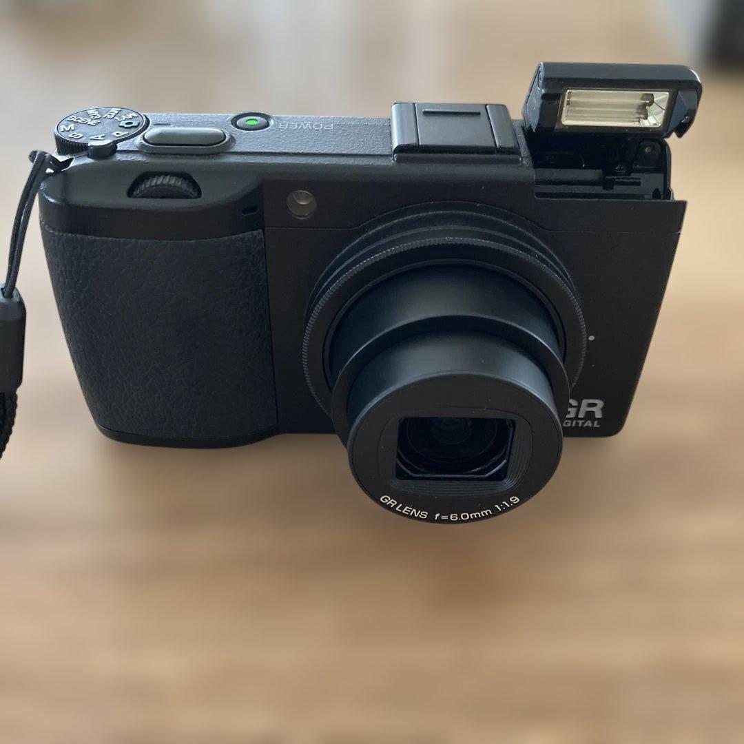 RICOH GR DIGITAL III デジタルカメラ