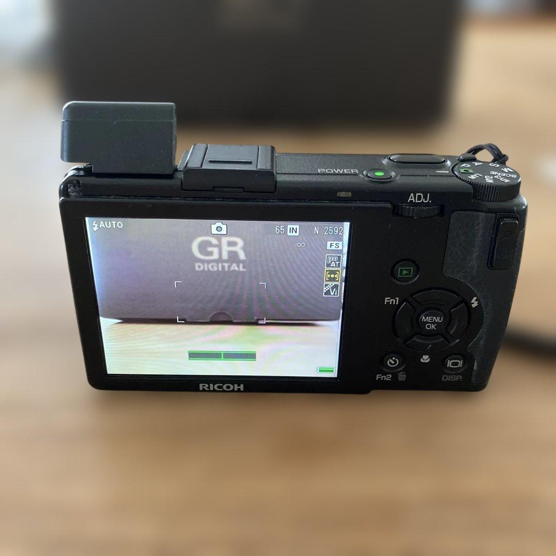 RICOH GR DIGITAL III デジタルカメラ