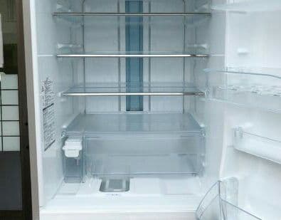 TOSHIBA　東芝ノンフロン冷凍冷蔵庫　GR-D43Gです