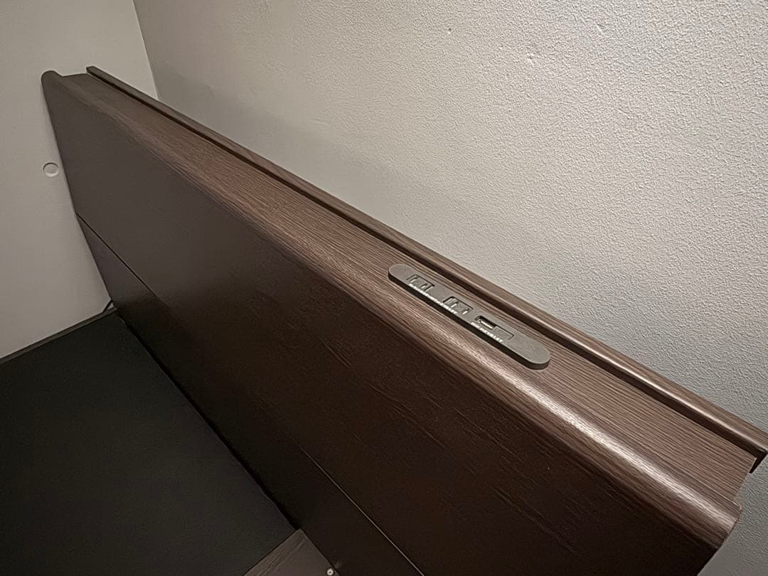 引き出し付きベッドフレーム　セミダブル