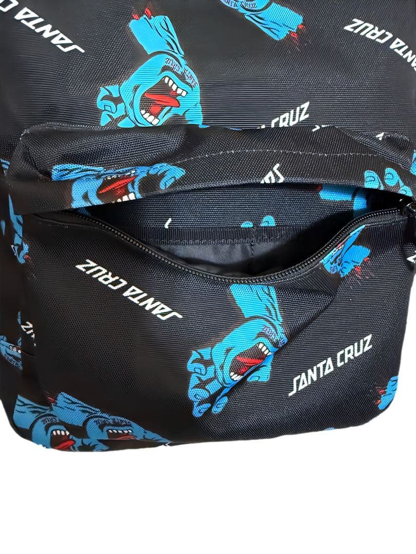【貴重】美品ニューエラコラボSANTA CRUZ モンスターグラフィックリュック
