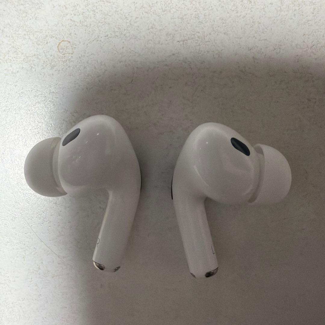 AirPods Pro第二世代本体のみホワイト 機種番号A2698 動作確認済