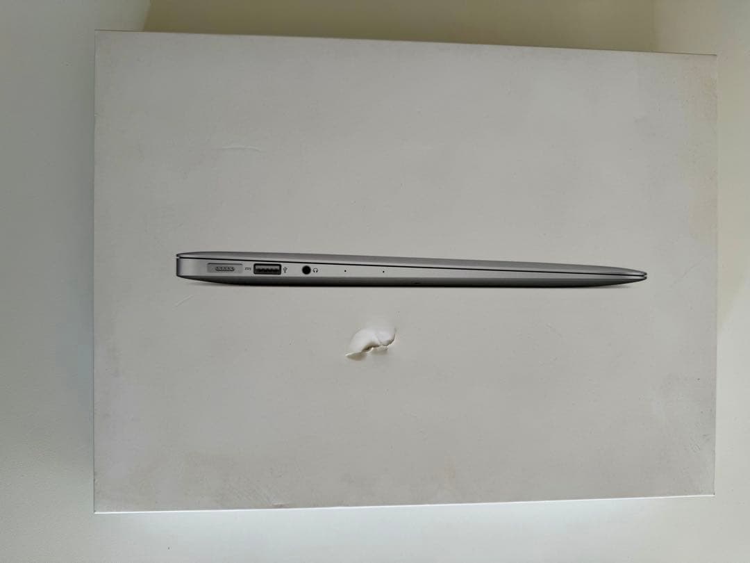 Apple MacBook Air 13インチ シルバー