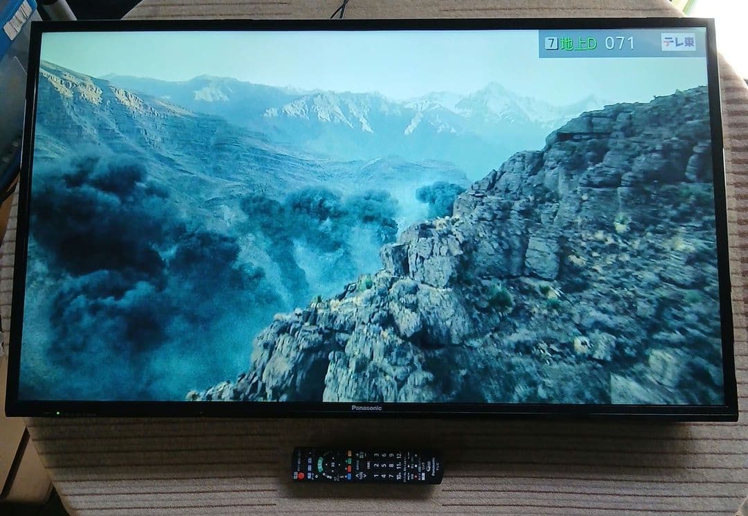 43インチ液晶TV パナソニック TH-43E300HT【スタンド無】no.36