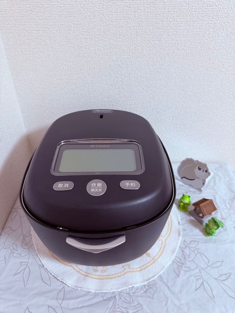 タイガー土鍋ご泡火炊き　圧力IH 5.5合 JRX-T100 2023