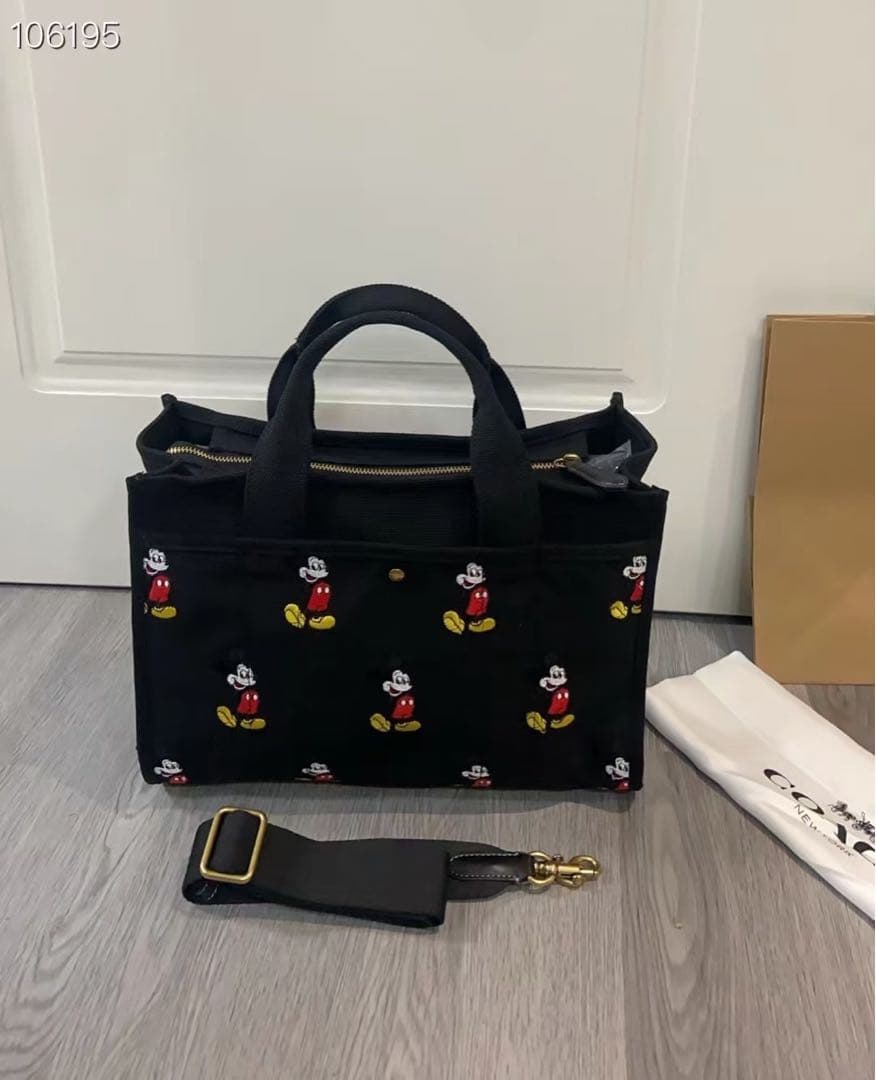 コーチCOACH ミッキーマウス柄 マザーズバッグ新品