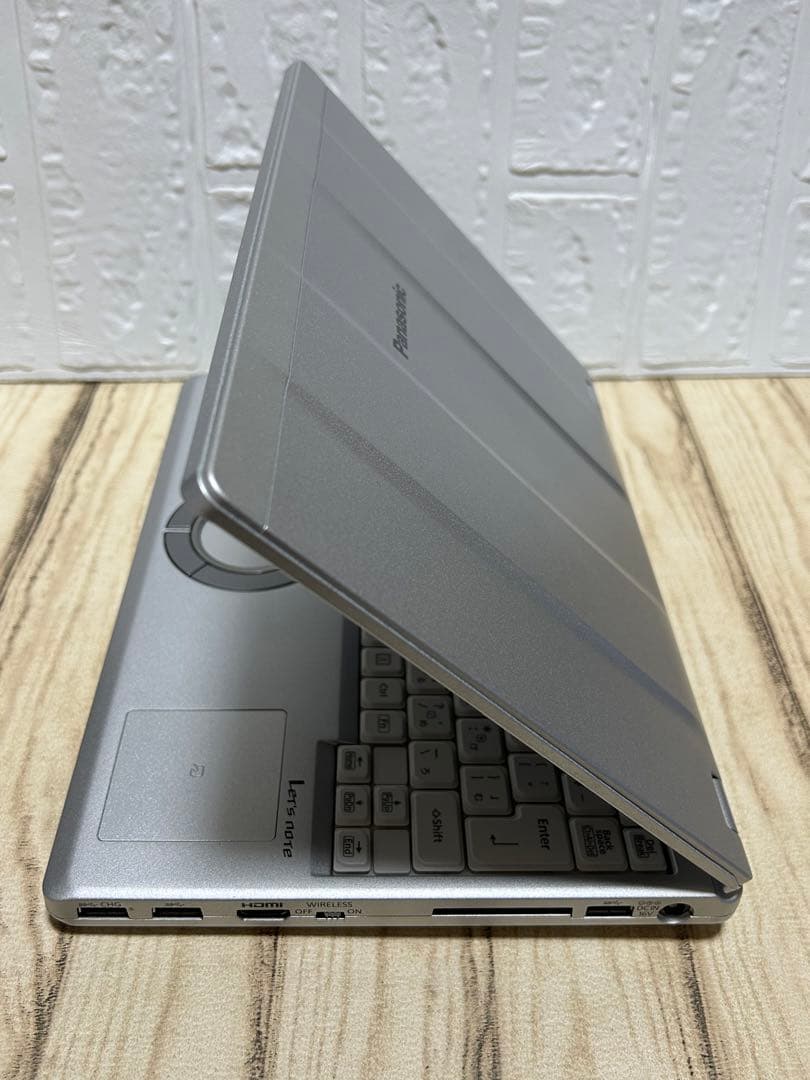 【大幅値下げ】【Office付き】レッツノートWin11 新社会人向け 軽い丈夫