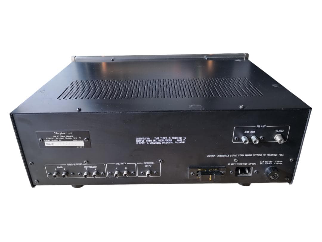 Accuphase T-101 FMステレオチューナー 動作品
