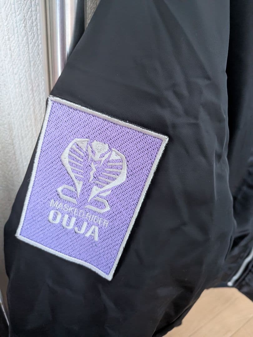 仮面ライダー龍騎 MA-1タイプジャケット 王蛇モデル