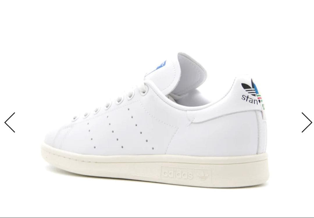 スタンスミス　限定デザインスニーカー