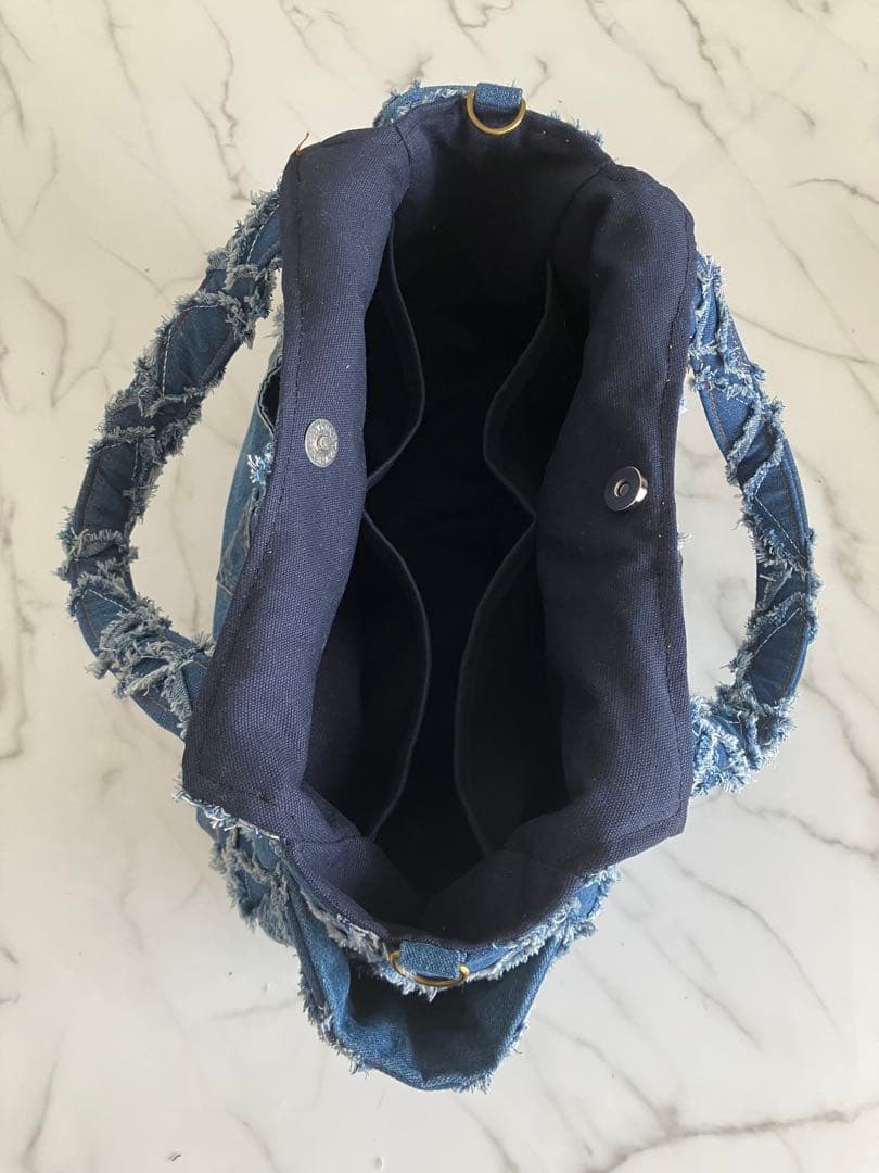 831 ＊かおりん＊　大きめデニムリメイクバック　ハンドメイド2点