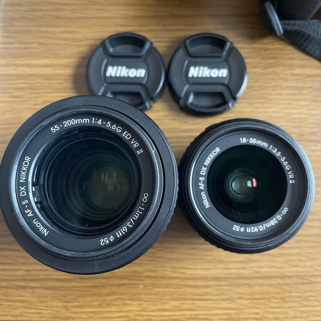 【使用回数少】Nikon D5300 ダブルズームキット ブラック 元箱付