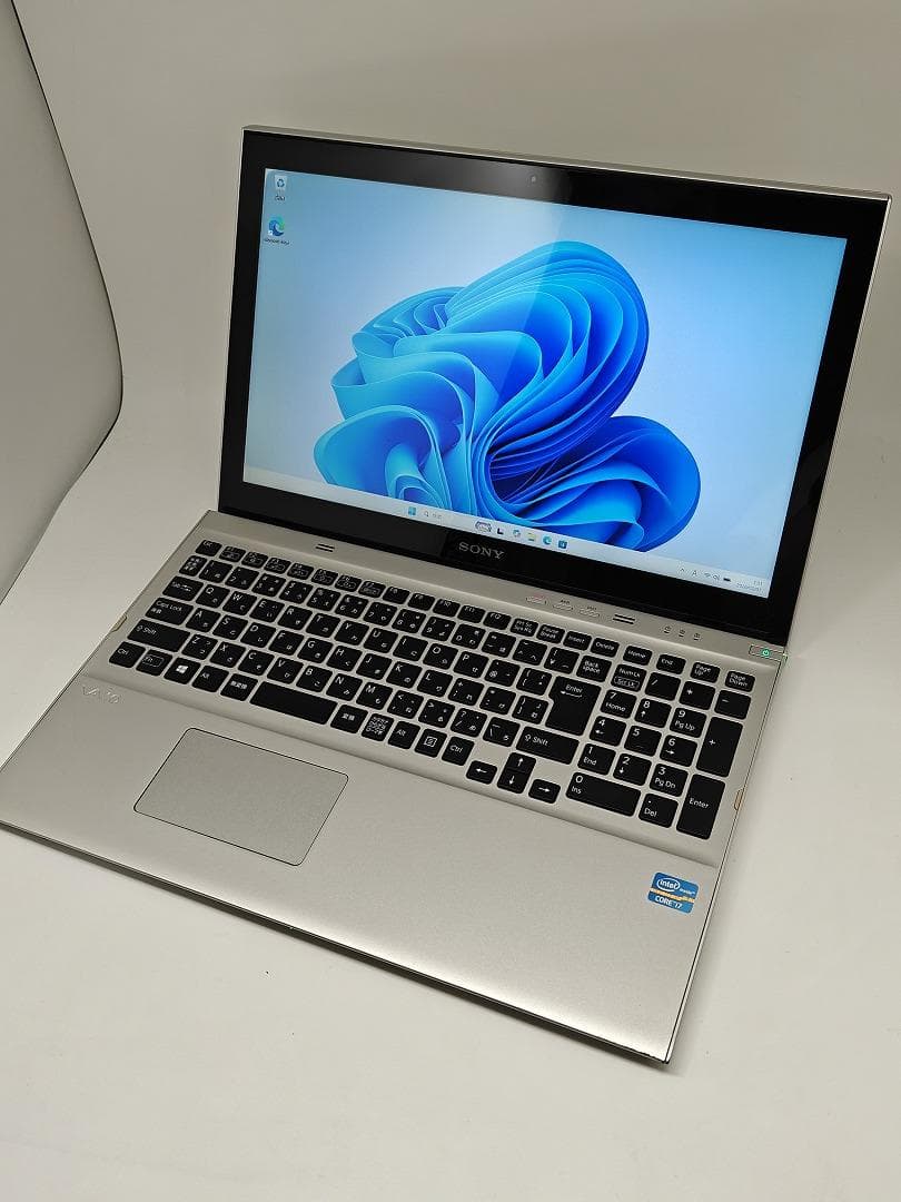 【SONY】高性能 Core i7/新品SSD128GB ノートパソコン B10