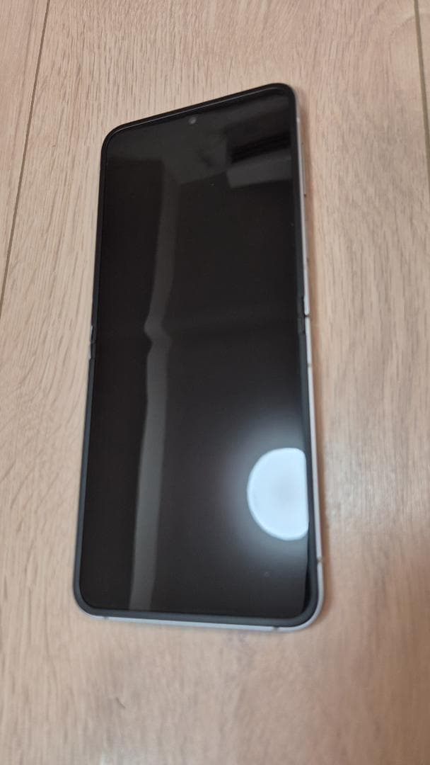 Galaxy Z Flip6 日本版SIMフリー