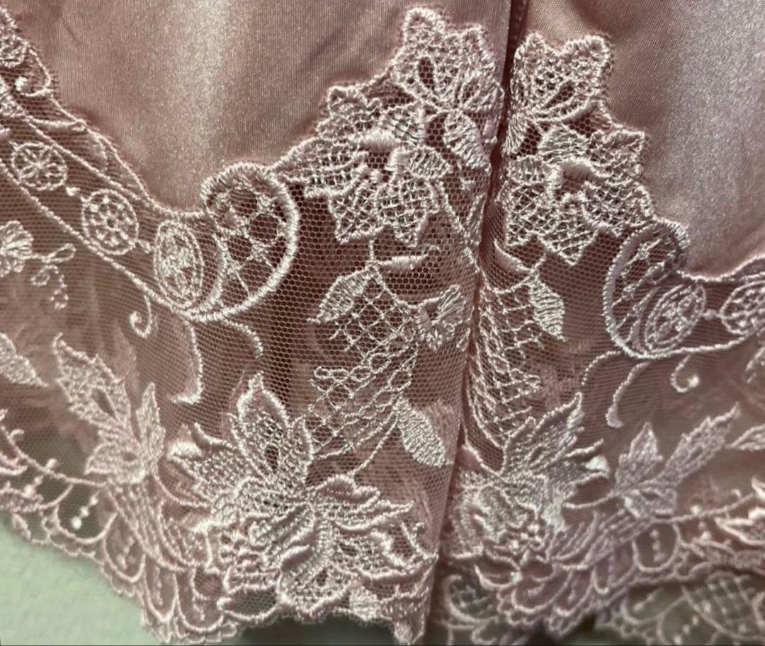 新品　ワコール　ラゼ　豪華スリップ　105-95