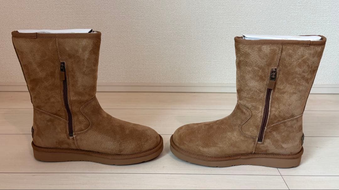 【新品】UGG ブラウン ムートンブーツ ジッパー付き