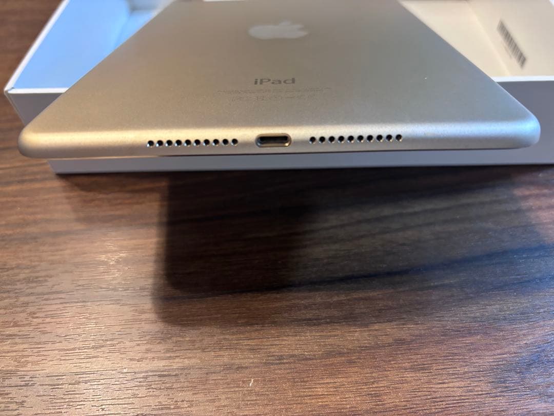 iPadmini4Wifi+Cellular128GB ゴールド　美品