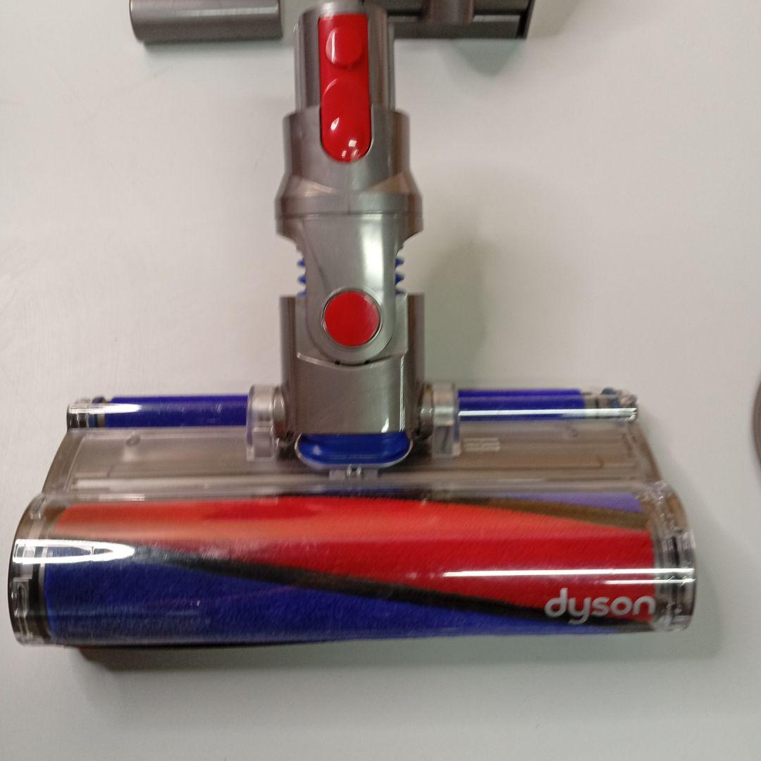 Dyson v8 fluffy sv10 スティッククリーナー 本体