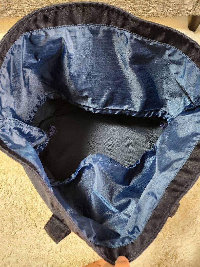 ネイビー 　ファミリア　刺繍 マザーズバッグ