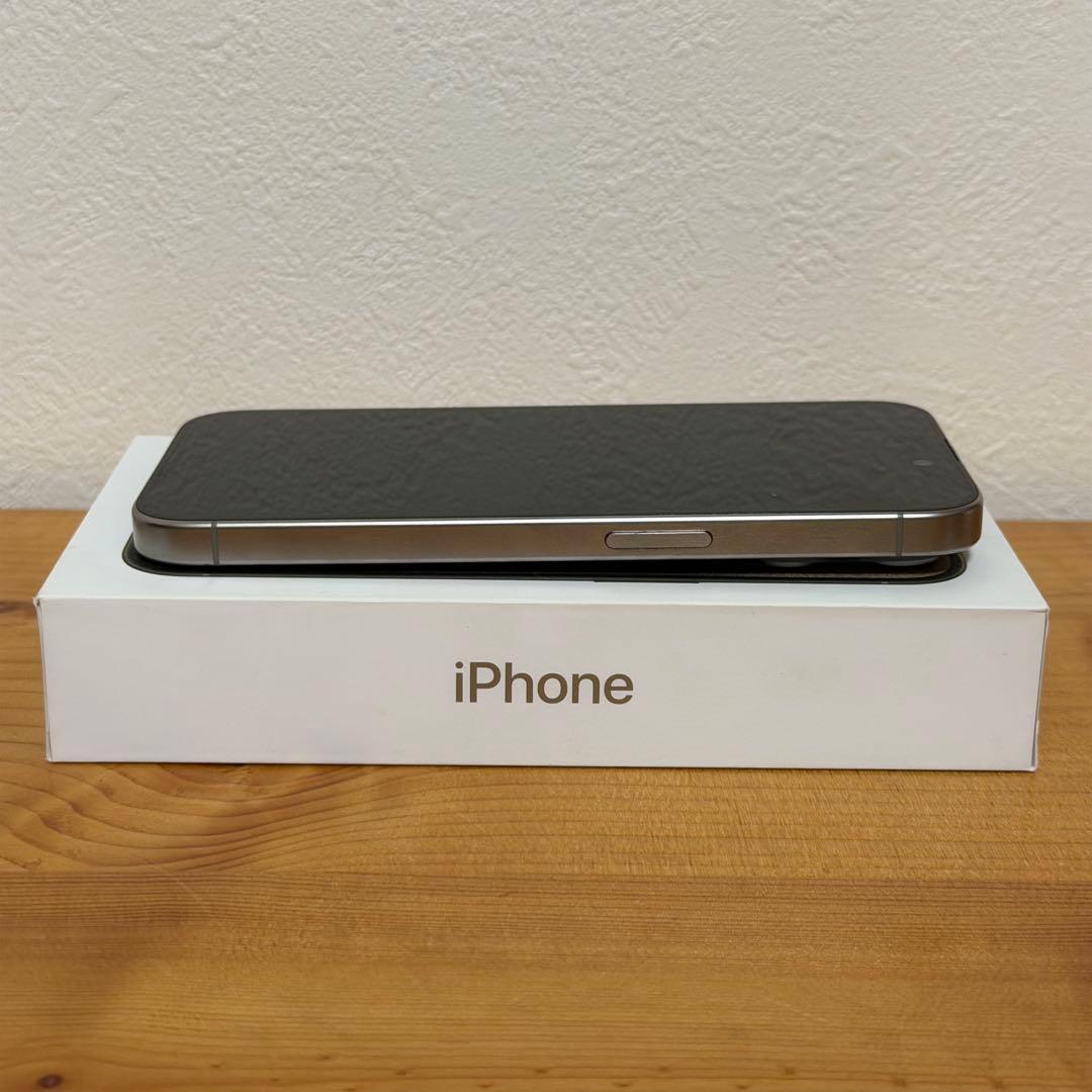 iPhone 15 Pro 256GB SIMフリー