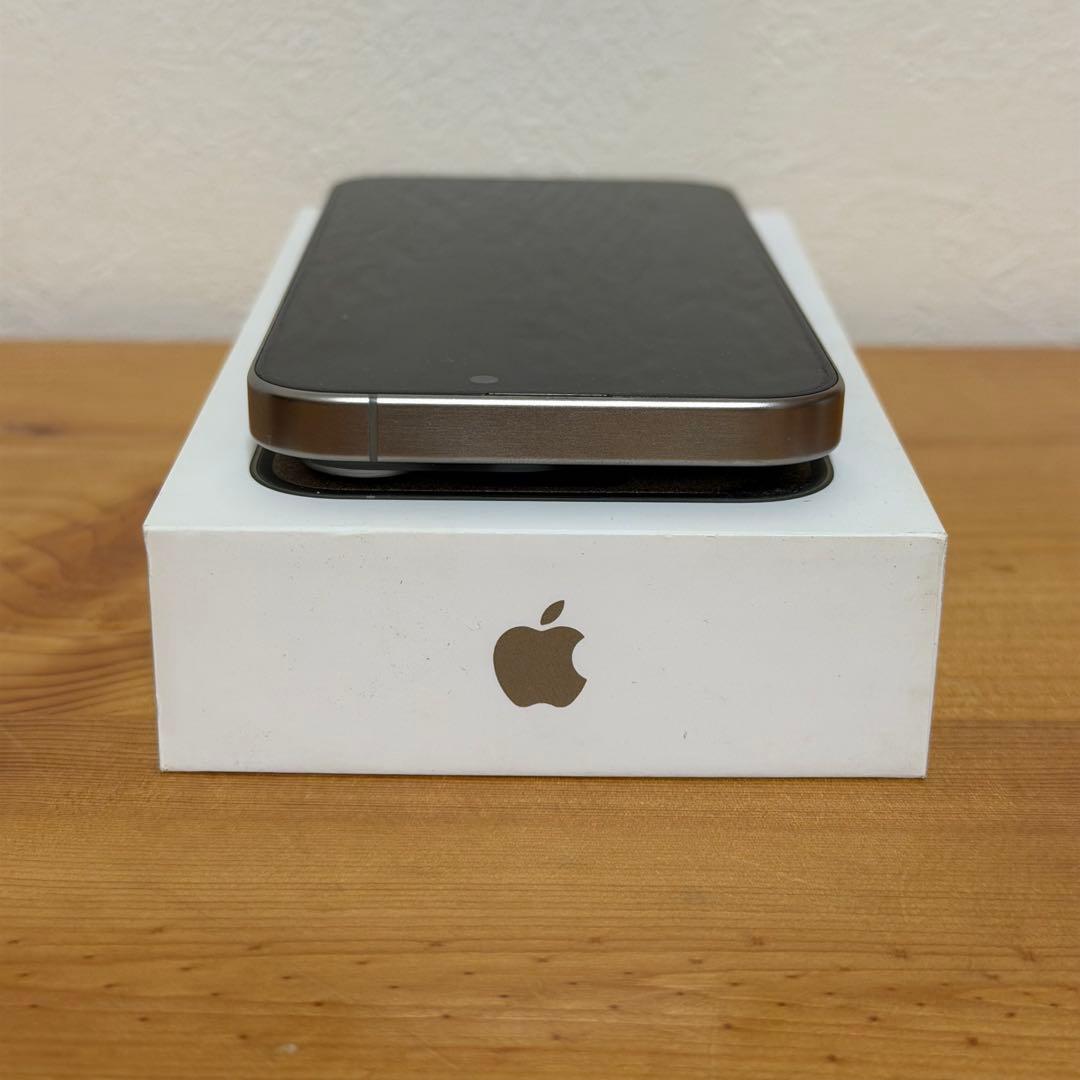 iPhone 15 Pro 256GB SIMフリー