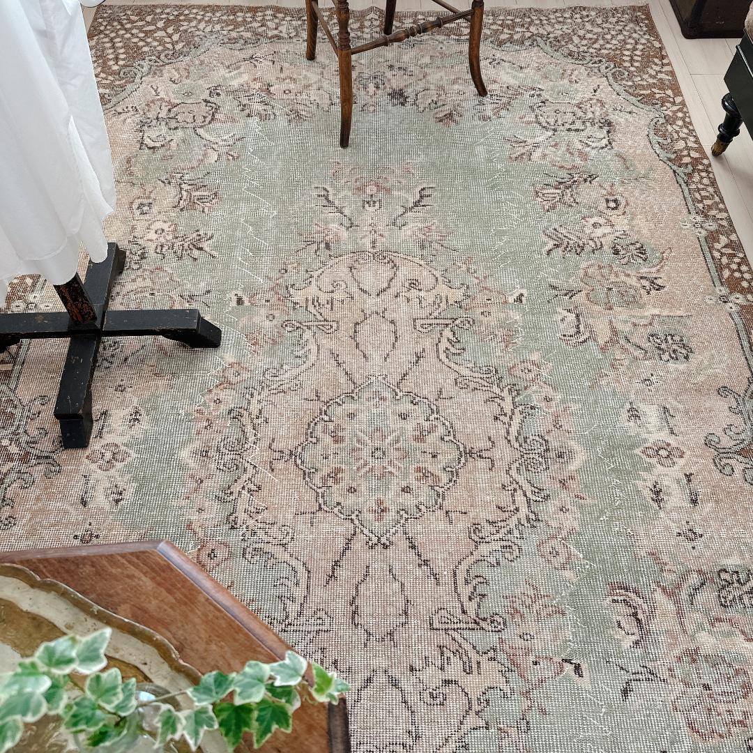 とも トルコヴィンテージラグ A83