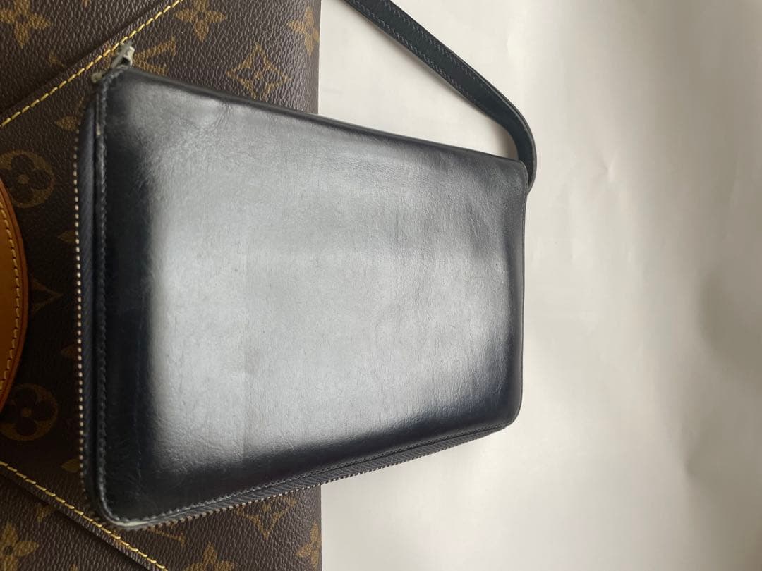 エルメス　チャーリー　財布　パスポート