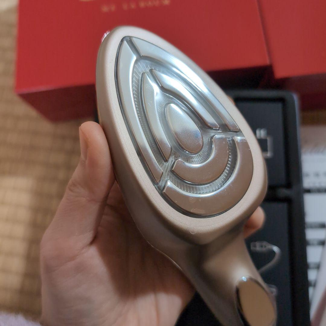 MEラボン　Éclat 美顔器 本体・取扱説明書・充電器付き