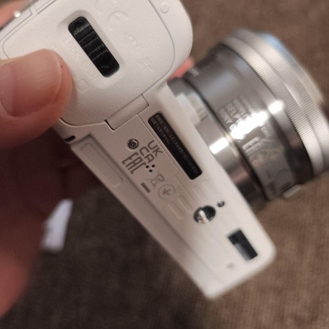 SONY ZV-E10L パワーズームレンズキット バッテリー予備付き カメラ