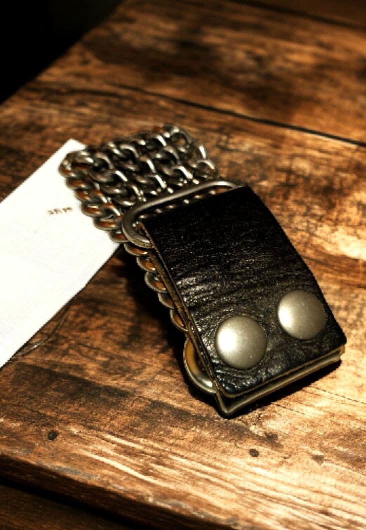 マルジェラ アーティザナル レザー ブレスレット ビンテージ