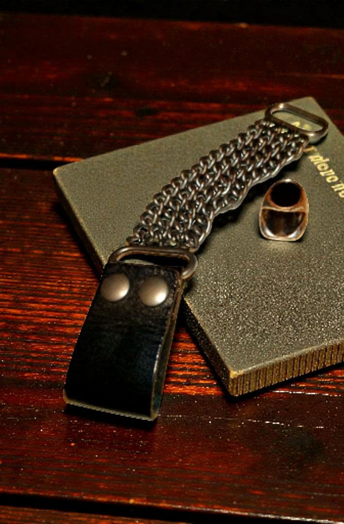 マルジェラ アーティザナル レザー ブレスレット ビンテージ