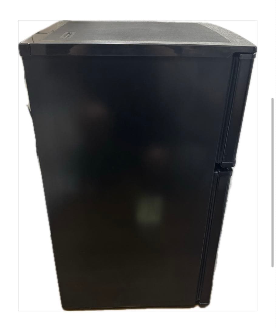 2023年製　コンフィー　2ドア　90L 冷蔵庫　ブラック　一人暮らし