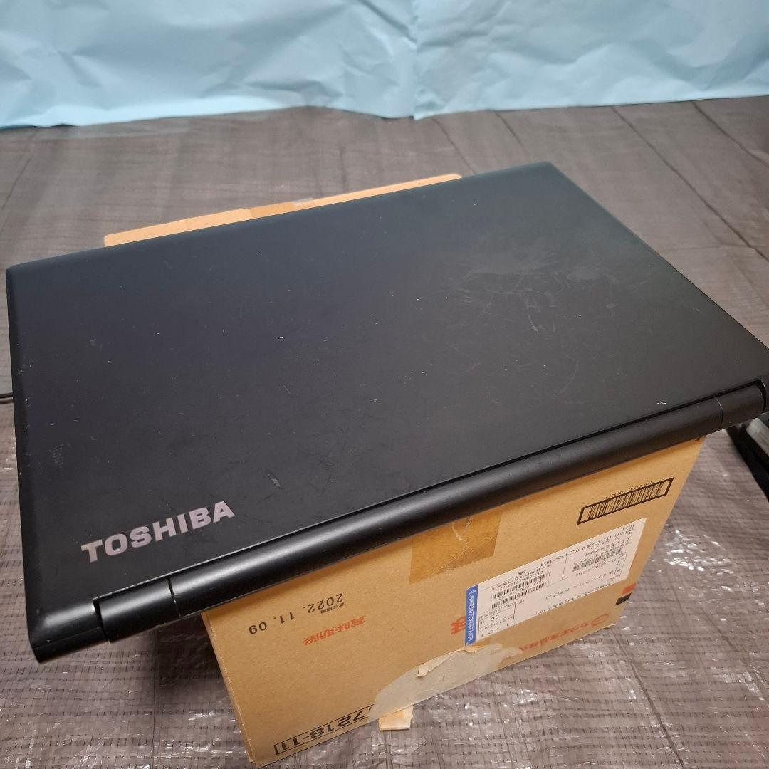 東芝　ノートパソコン　dynabook Satellite B35/R