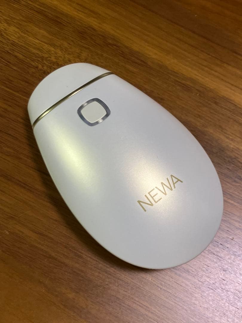 NEWA 美顔器 充電器・ポーチ付き