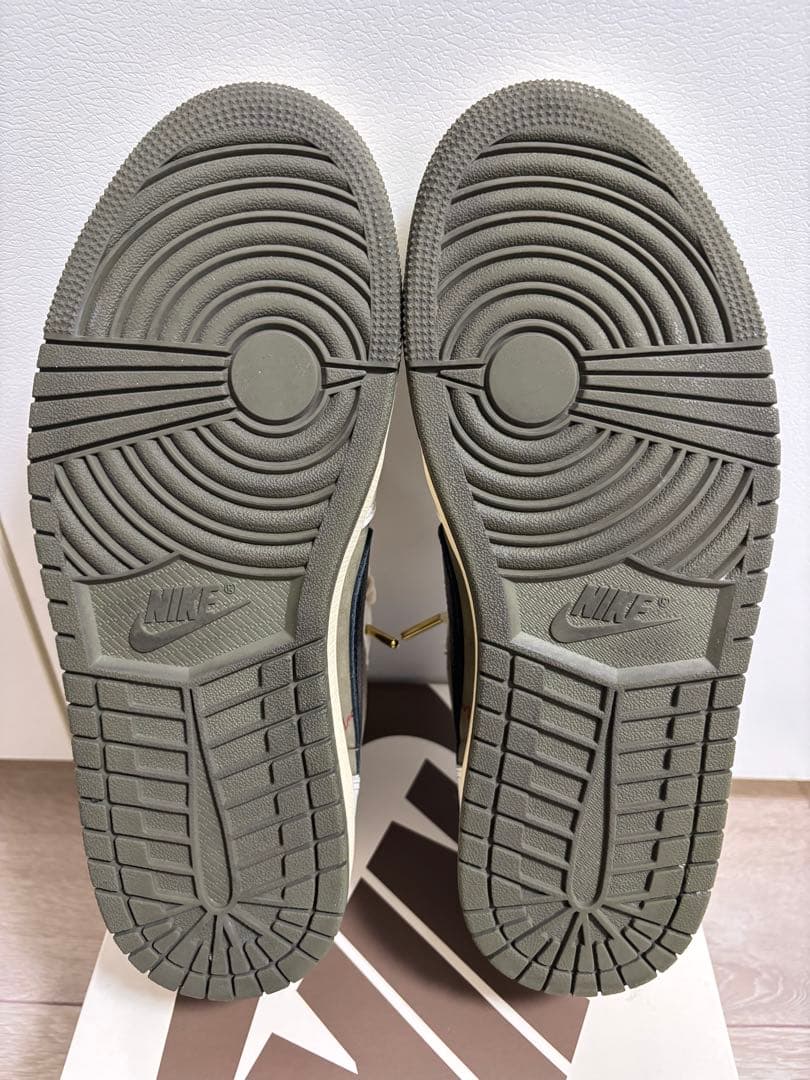 靴 AIR JORDAN 1 TRAVIS REVERSE OLIVE 26cm