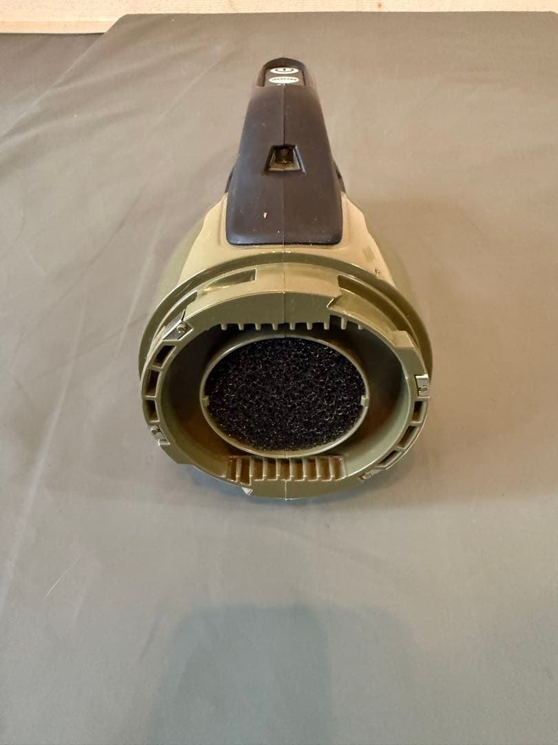 マキタ18V充電式クリーナーCL286 オリーブ本体のみ（バッテリー充電器なし）