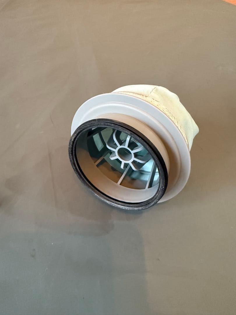 マキタ18V充電式クリーナーCL286 オリーブ本体のみ（バッテリー充電器なし）