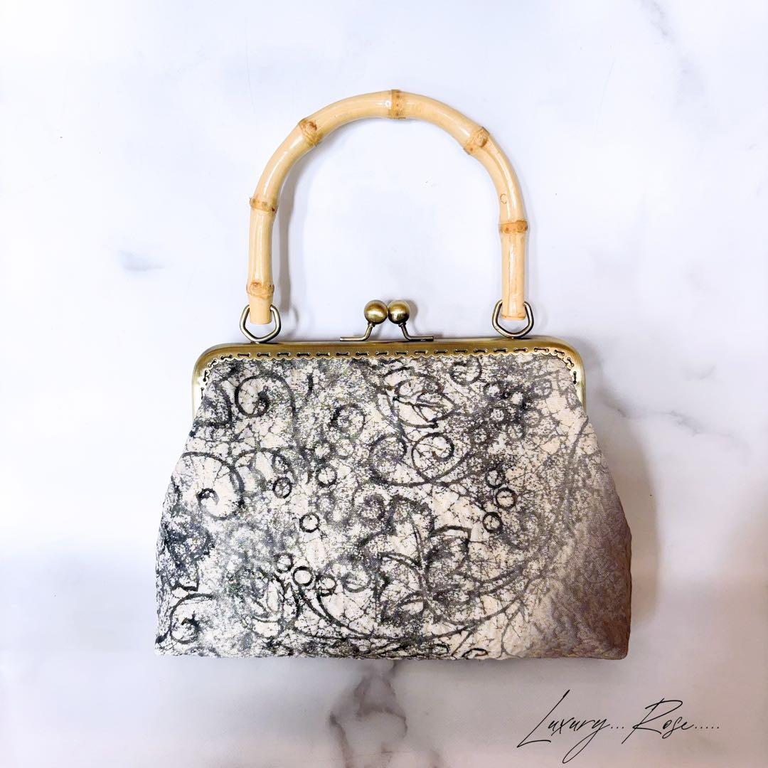 希少！！日本の伝統工芸染め手書き微粒子パールのヴェール　カジュアル高級帯地バッグ