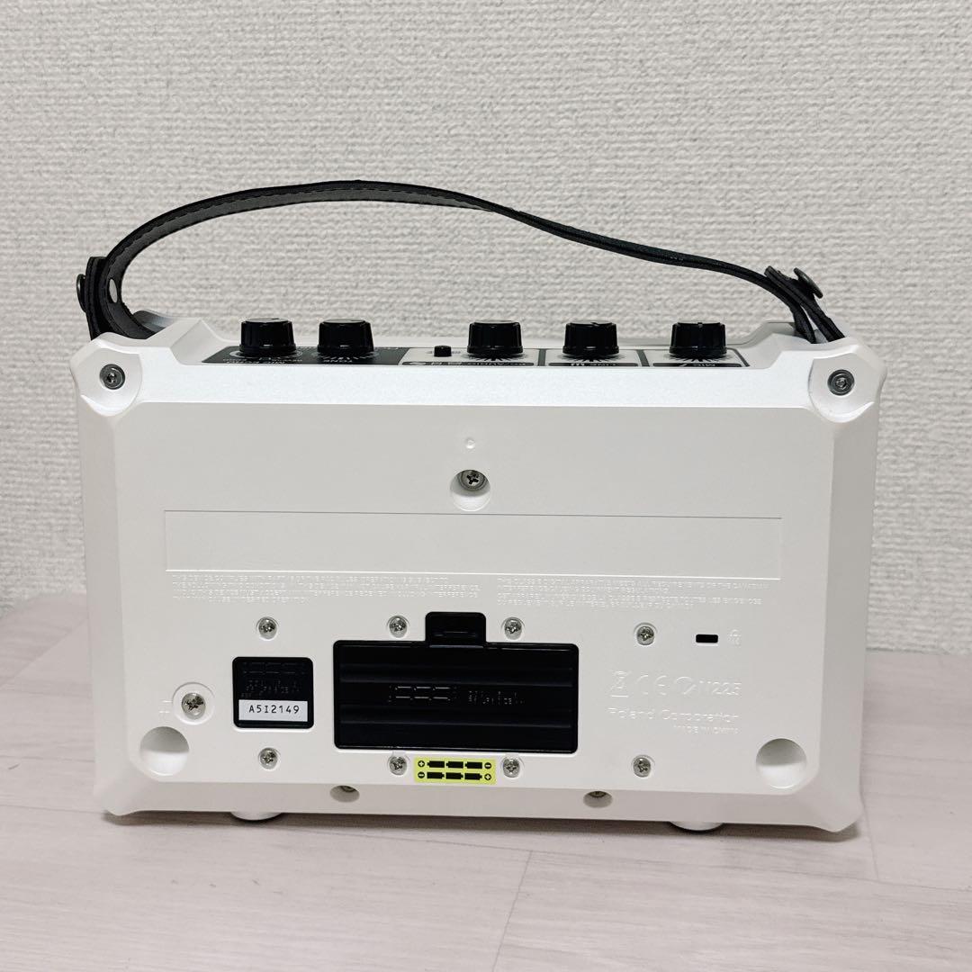 2346【極美】Roland Mobile BA ホワイト ポータブルスピーカー