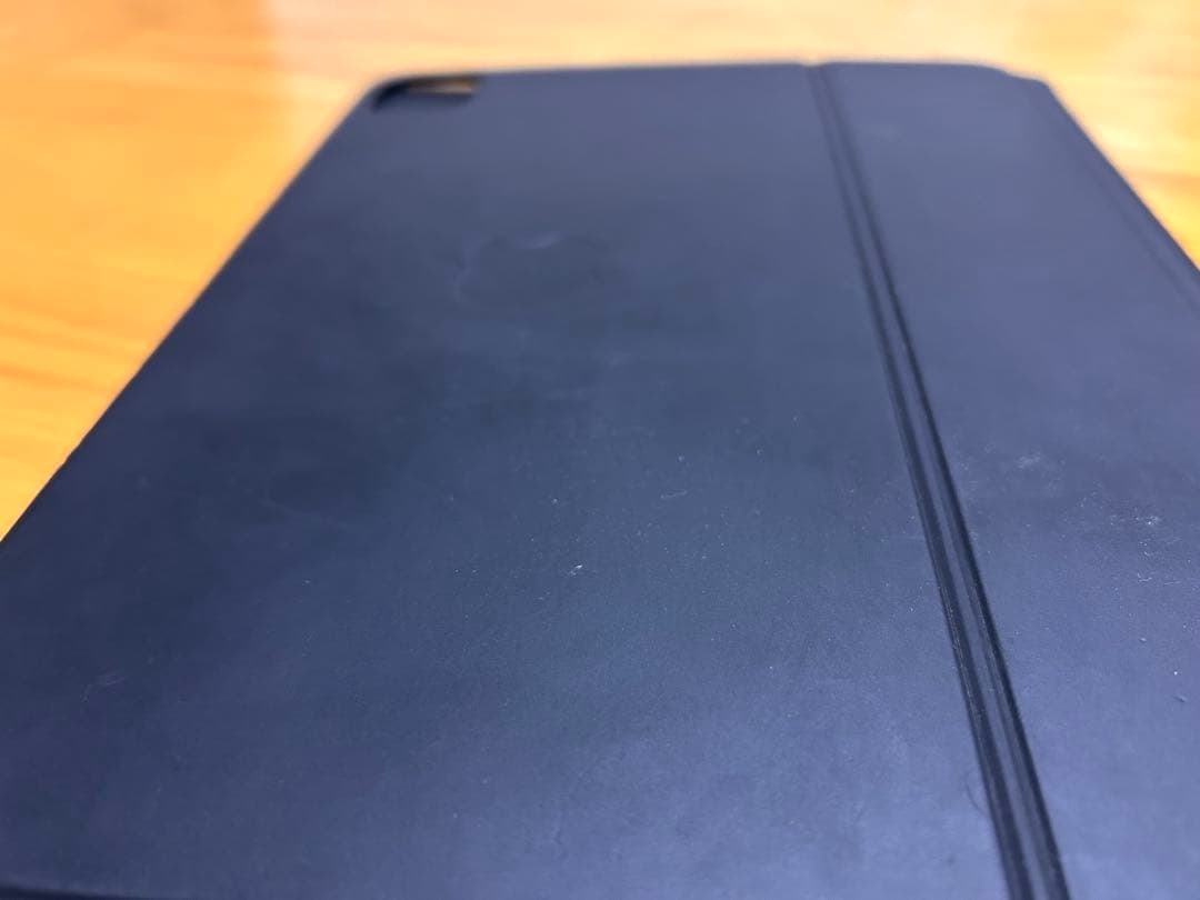 純正　Magic Keyboard 11インチ