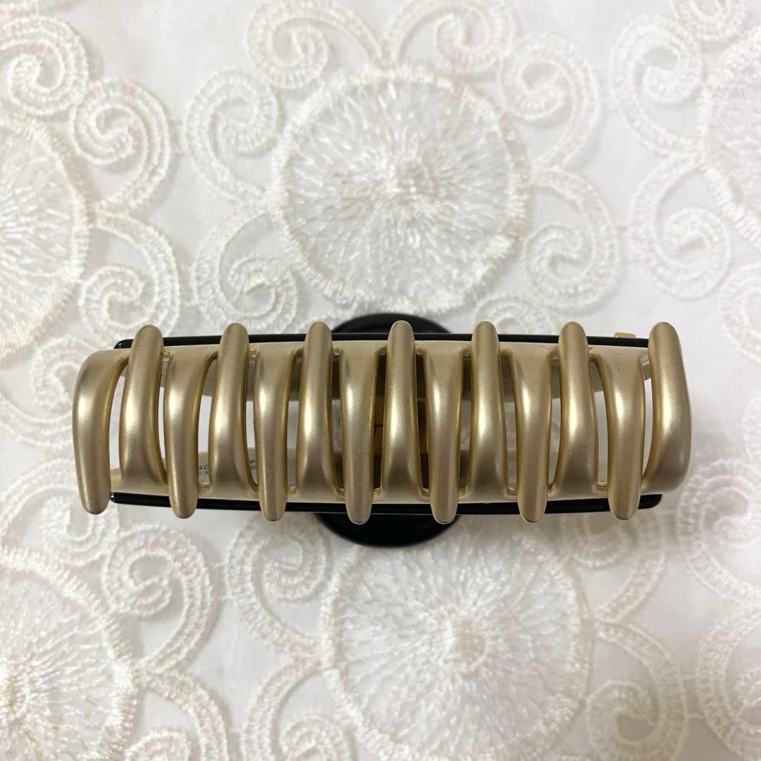 アレクサンドルドゥパリ　ヘアークリップ