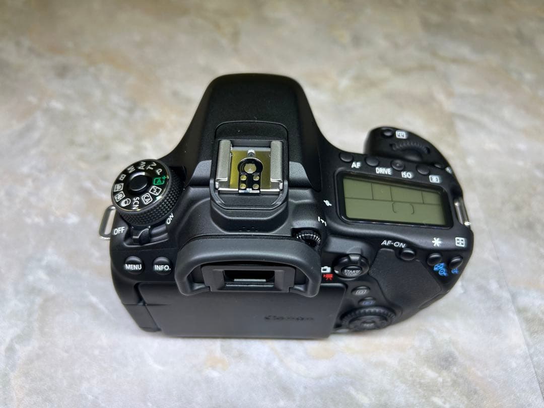 マ*ー様 【限定1台テストプライス)Canon EOS80D OH8月末に実施