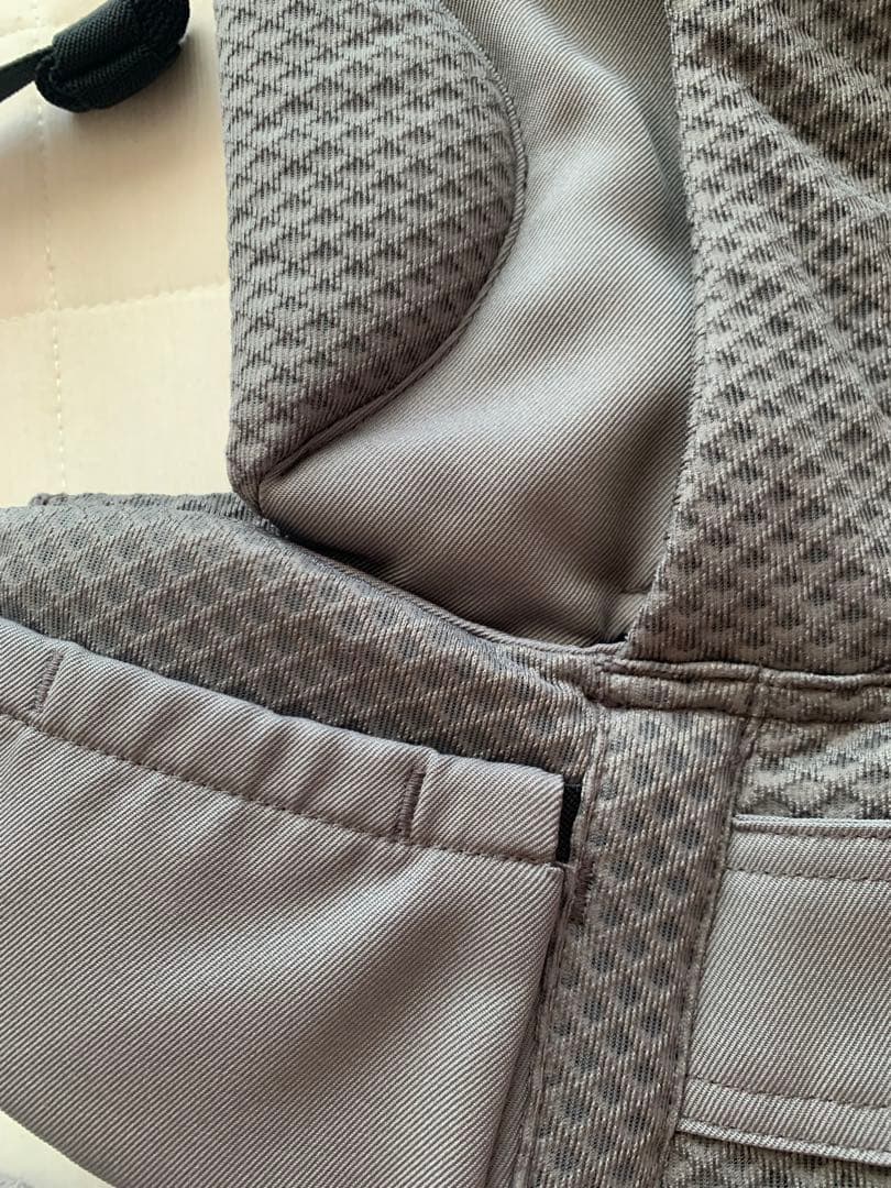 【未使用に近い】エルゴベビー OMNI Breeze グラファイトグレー