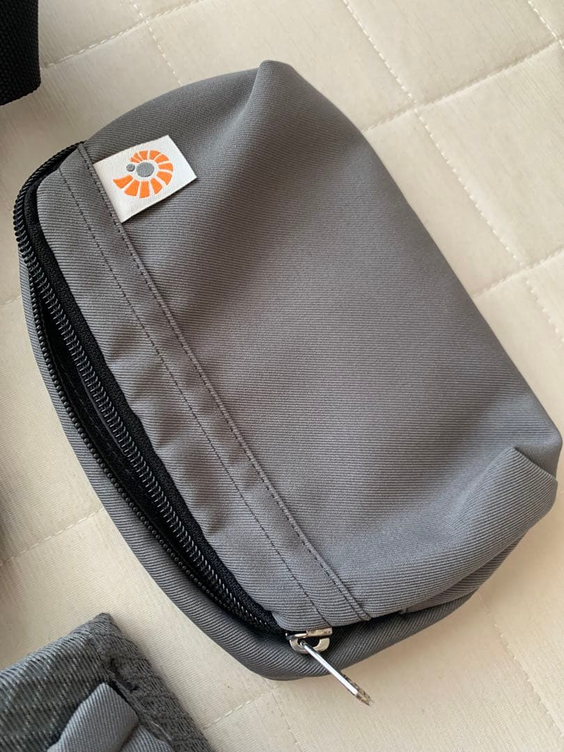 【未使用に近い】エルゴベビー OMNI Breeze グラファイトグレー