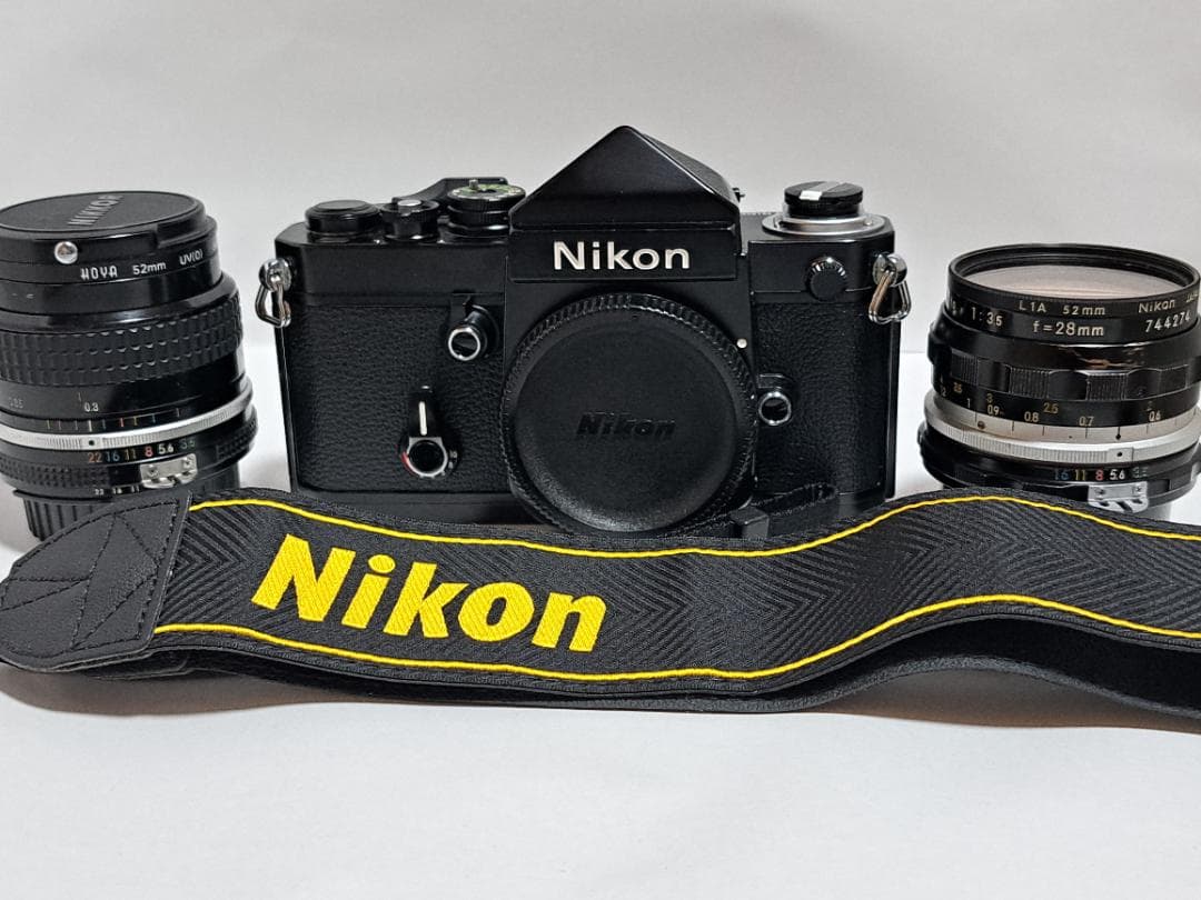 【極美レア】ニコン Nikon F2 Eyelevel 2本レンズ付き！！