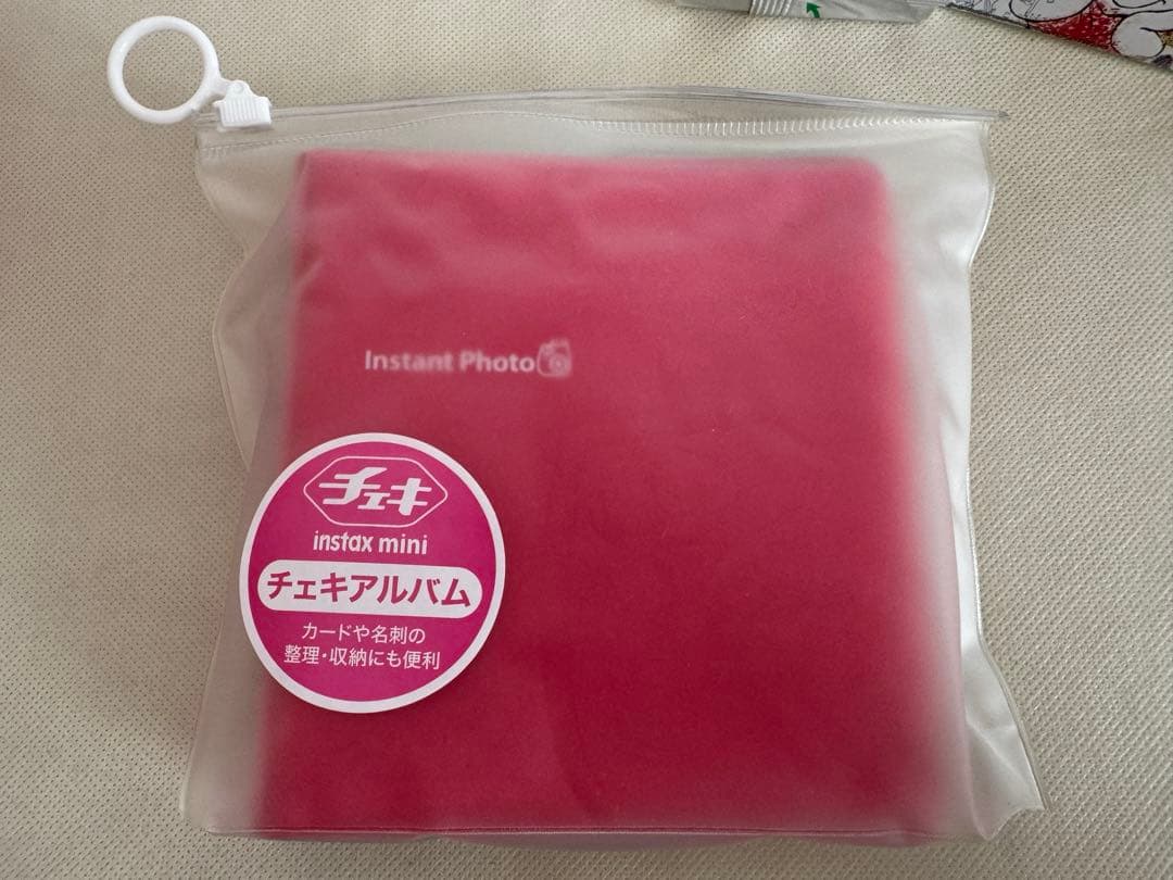 チェキ instax8＋ ピンク