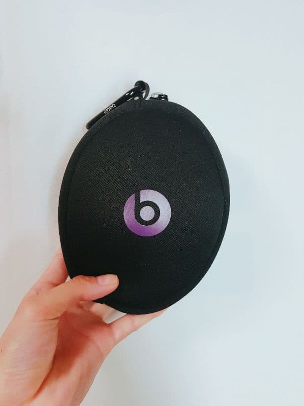 正規品beats solo2　ヘッドフォン