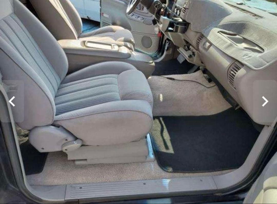 ★美品 シボレー タホ 1995ー96年 ダッシュマット c1500 サバーバン