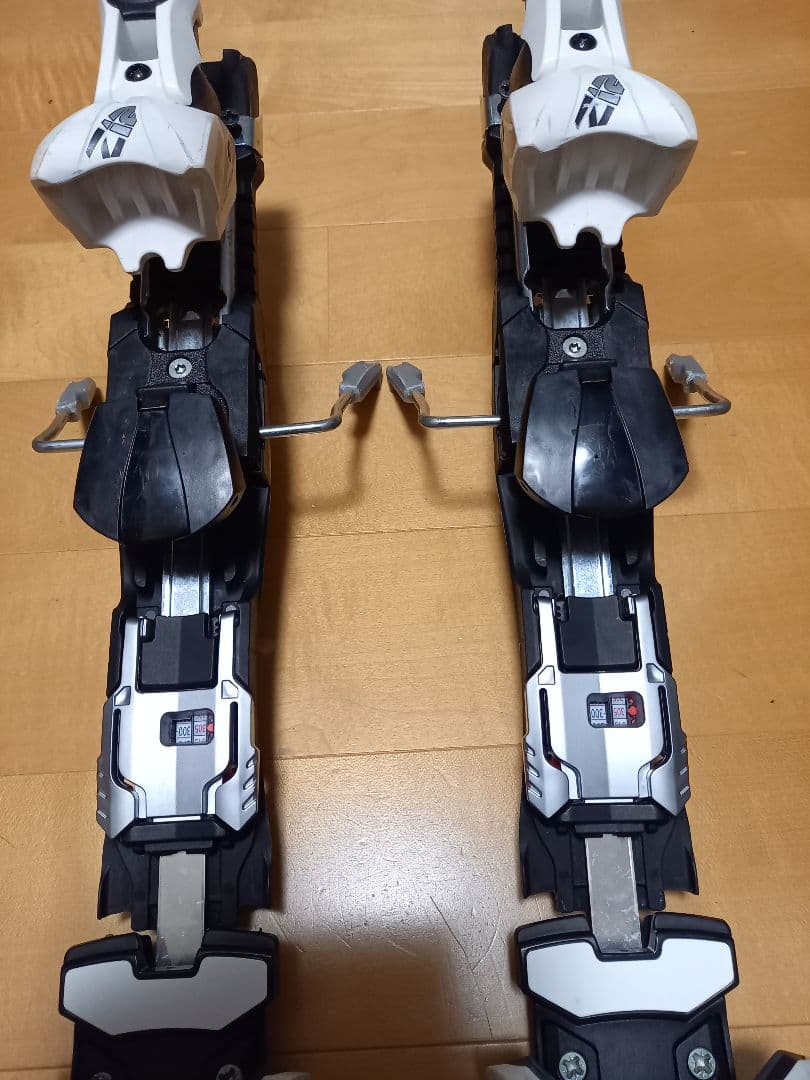 スキー SALOMON Z12 SPEED