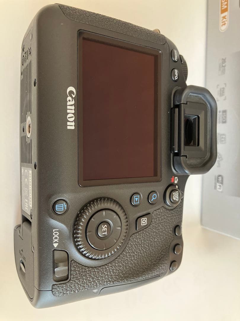 【美品】キャノン Canon EOS 6D ボディ